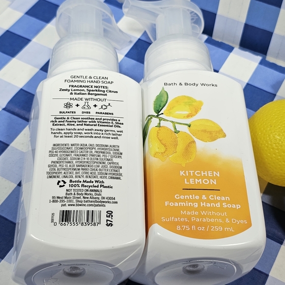 Bath & Body Works KITCHEN LEMON Gentle & Clean Foaming Hand Soap 2 Bottles - Picture 3 of 8
